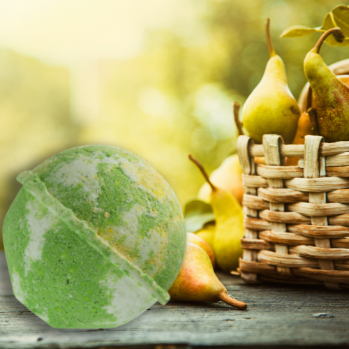 Green Tea & Pear Bath Bomb